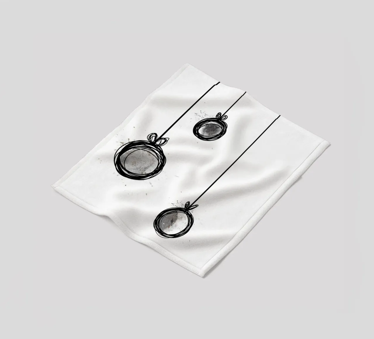 Weihnachtskugeln Fleecedecke von Christmas with Froilein Juno