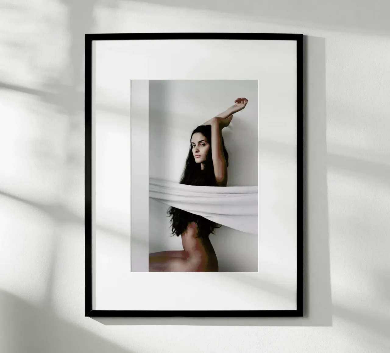 Gina poster con telaio in alluminio da George Griefy