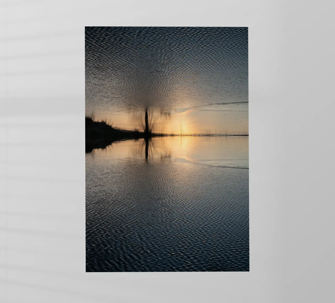 Luce solare, acqua e riflessi in inverno pellicola backlit da Heidemüllerin