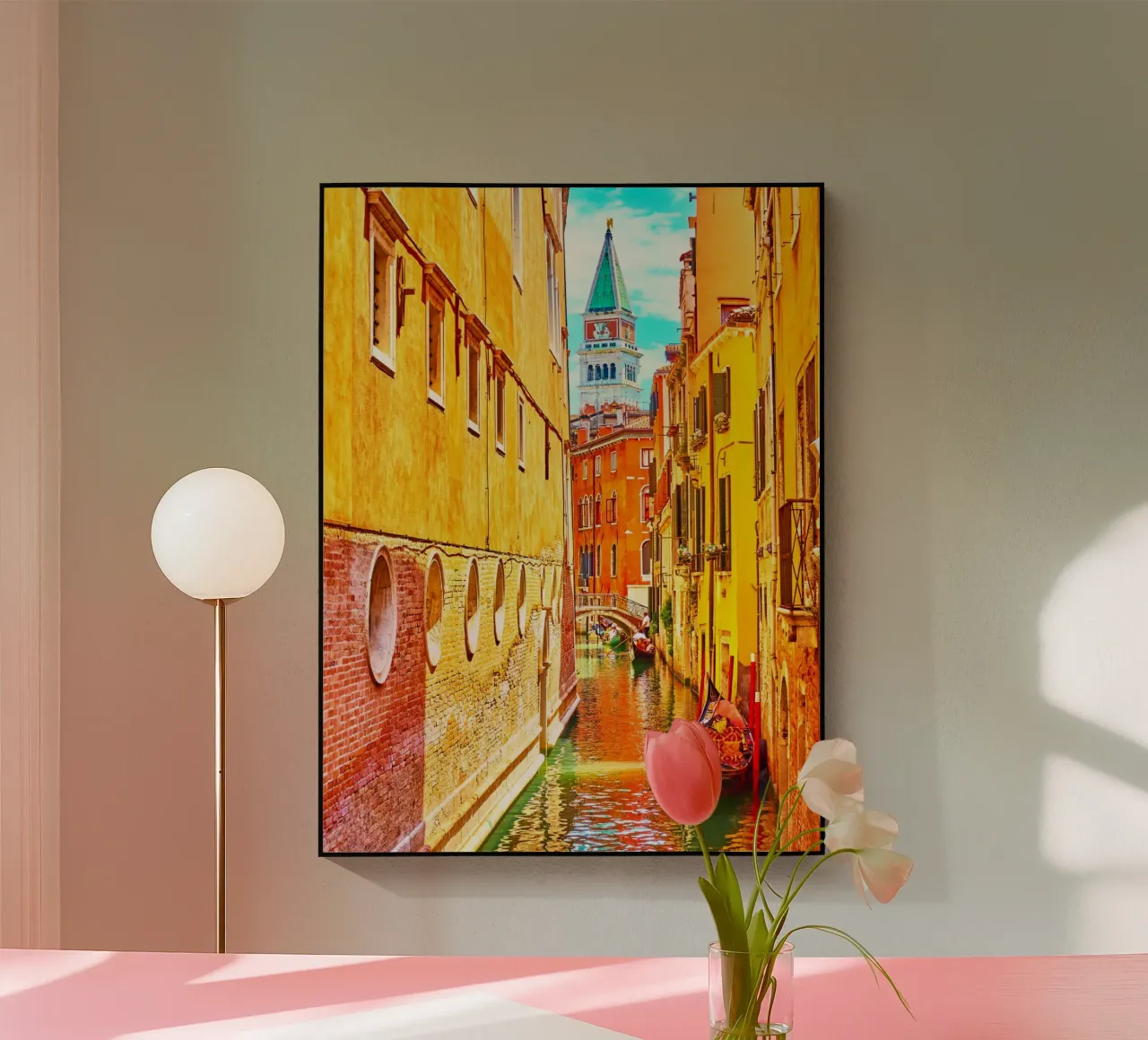 Venice Canal plexiglass da Artsy Bessy