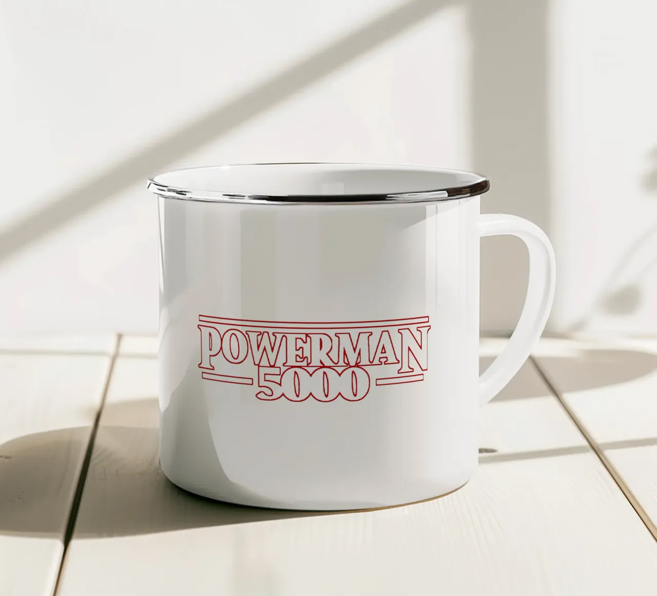 Red Powerman 5000 Typography tazza in smalto da MR.A