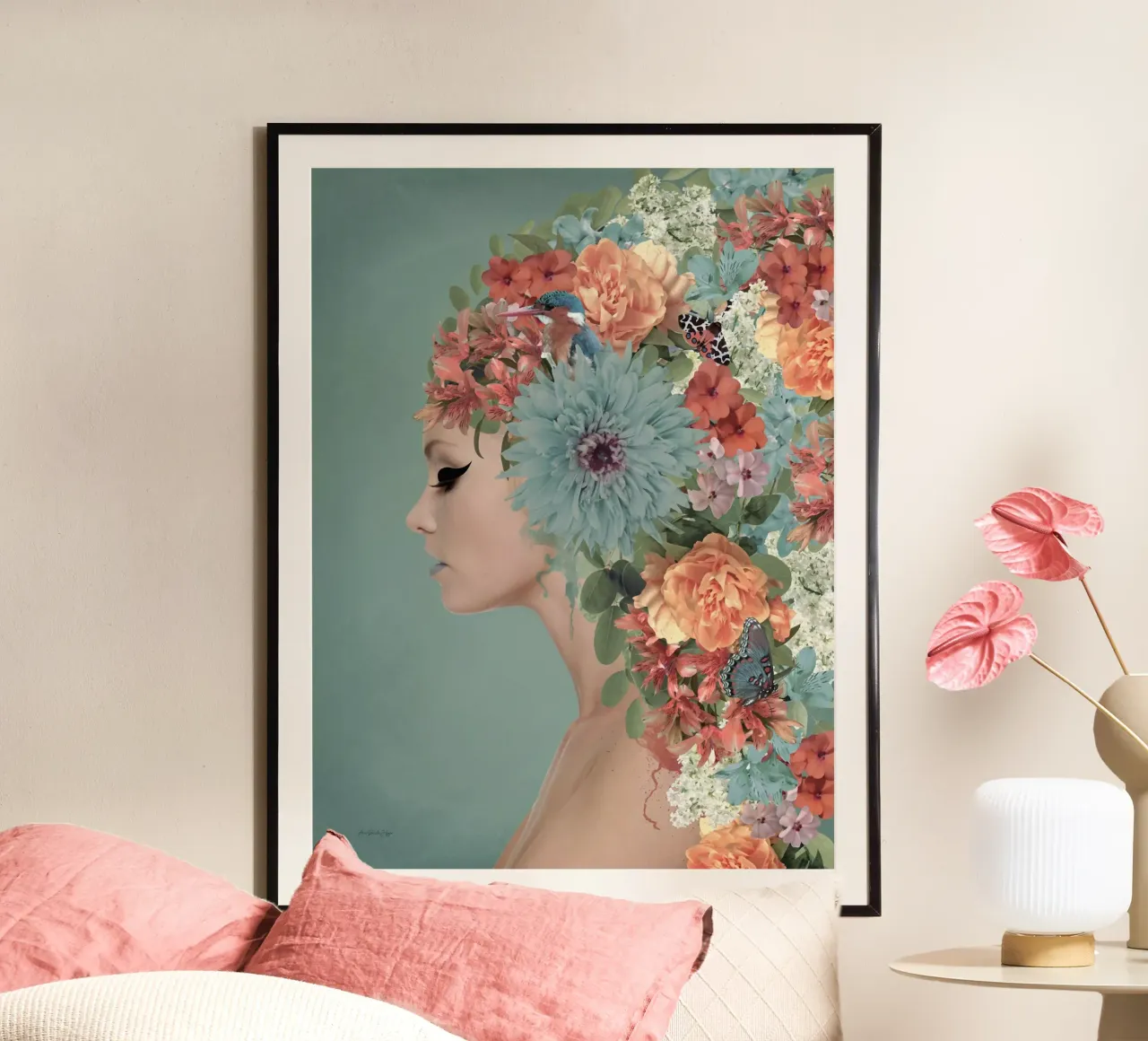 March in Paris poster con telaio in legno da Ana Paula Hoppe