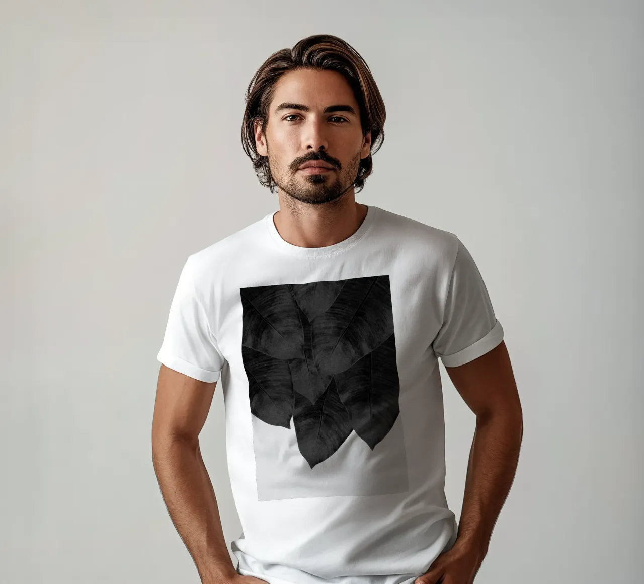 Foglia di banana in bianco e nero III t-shirt da Orara Studio