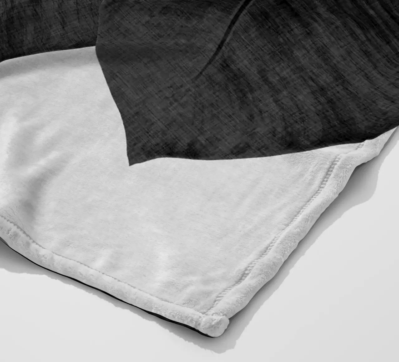 Foglia di banana in bianco e nero III coperta in pile da Orara Studio