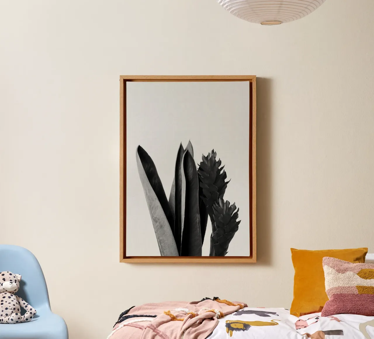 Fiore in bianco e nero tela con Cornice a cassetta da Orara Studio