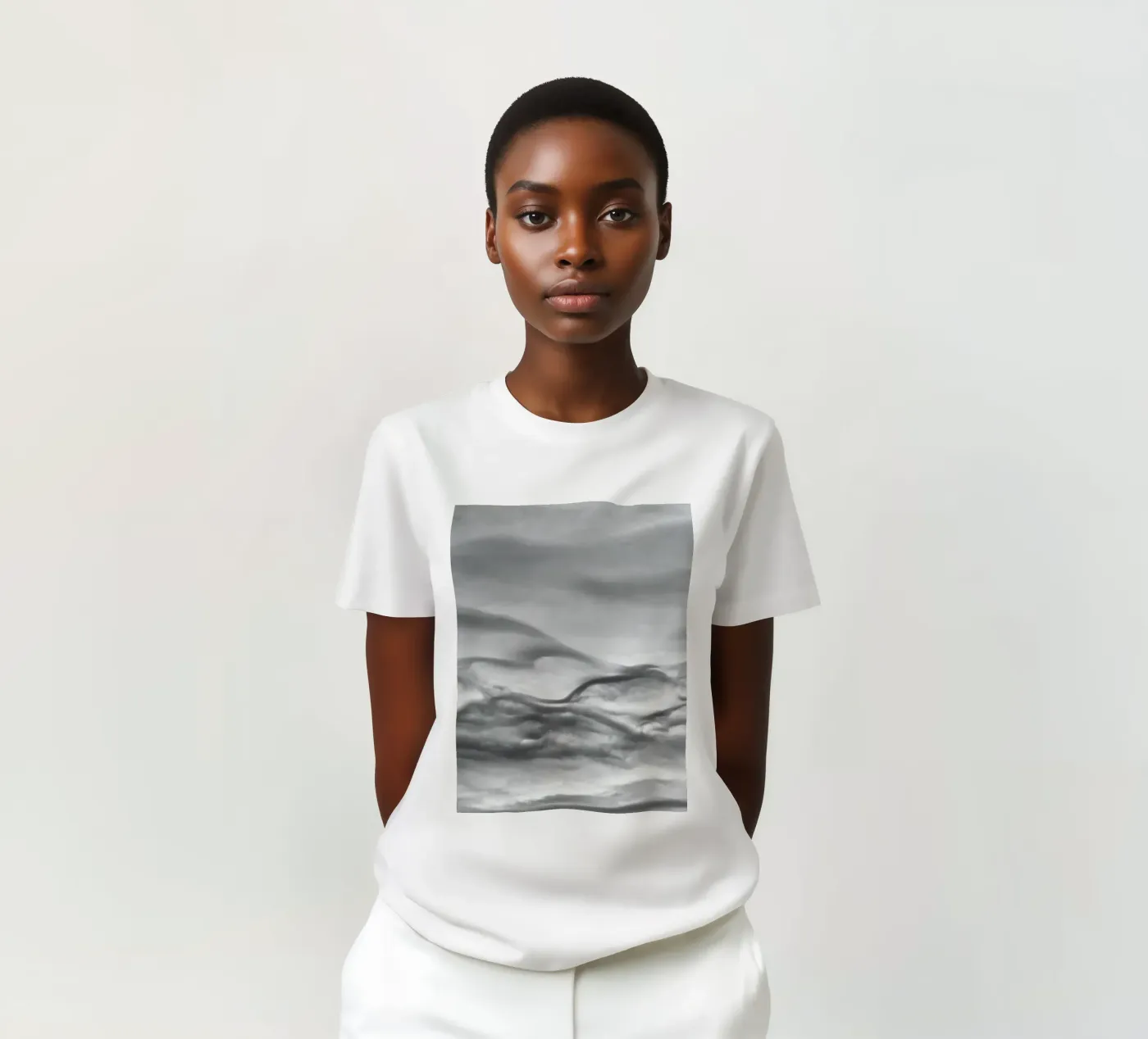 Cloud pattern t-shirt by Fjöllart