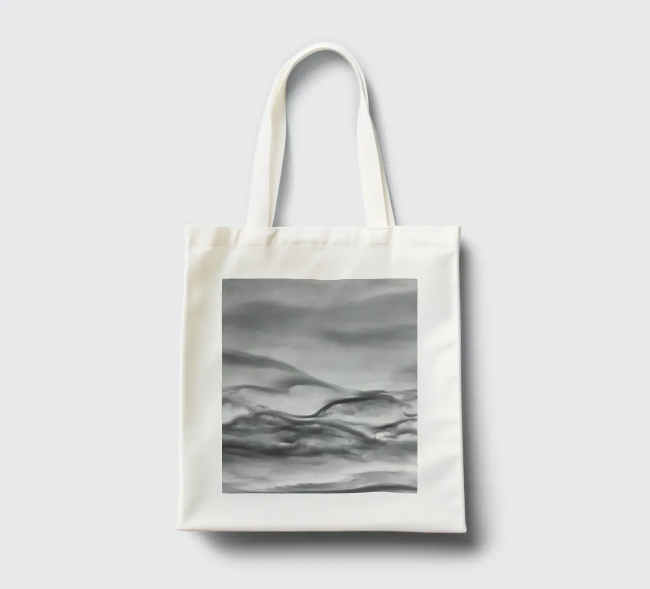 Cloud pattern tote bag by Fjöllart