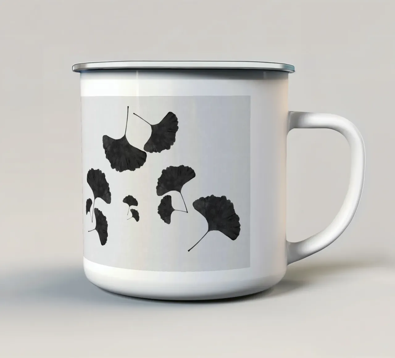 Foglie di ginkgo in bianco e nero I tazza in smalto da Orara Studio