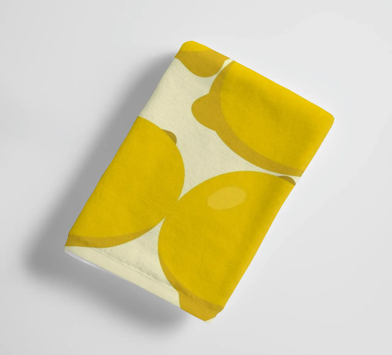 Pila di limoni freschi asciugamano da bagno da Studio Fun Boy