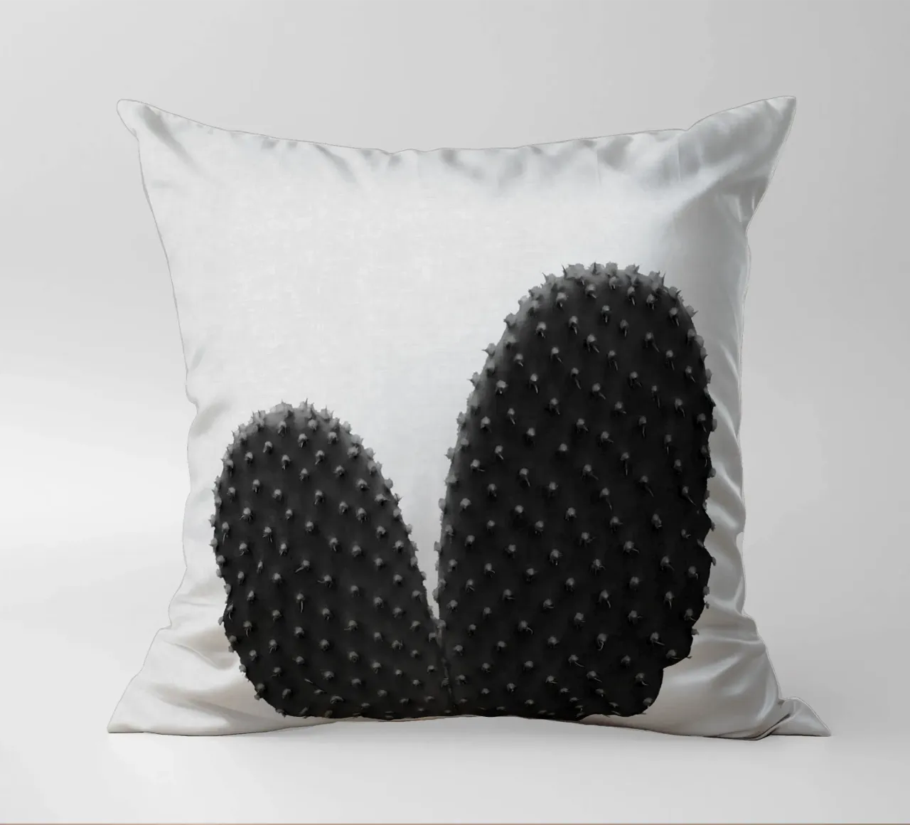 Cuore di cactus in bianco e nero cuscino da Orara Studio