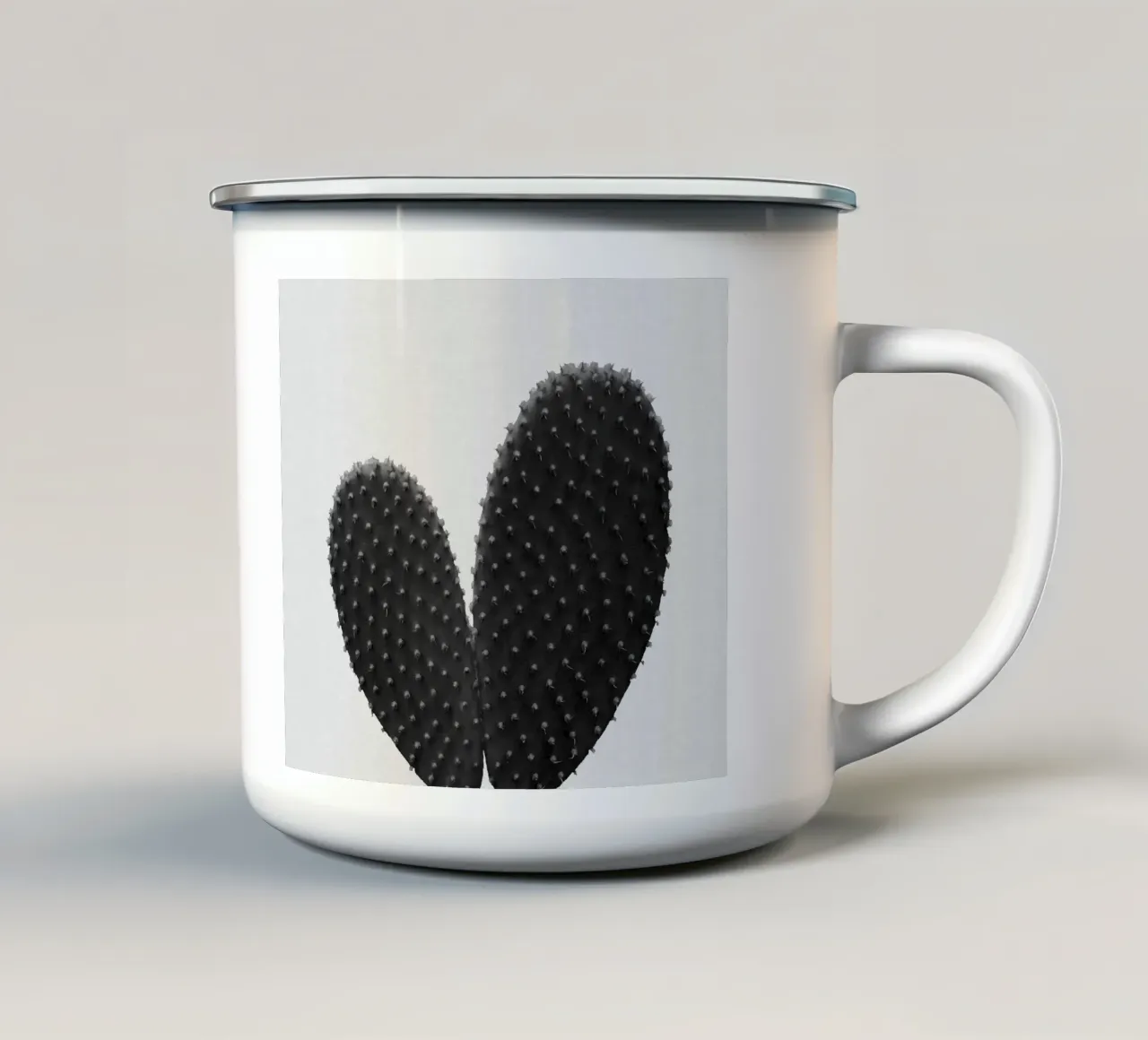 Cuore di cactus in bianco e nero tazza in smalto da Orara Studio