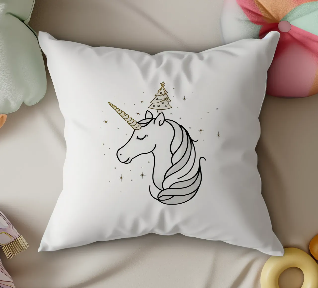 Chrismas Tree On Mine Unicorn cuscino da WAWAN HEID