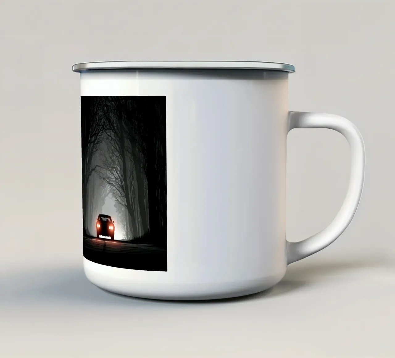 Un'auto nera nella foresta notturna - Mistero e Suspense tazza in smalto da By Night