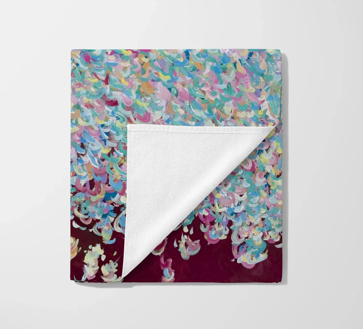 Vuur binnen strandhanddoek van Helen Joynson