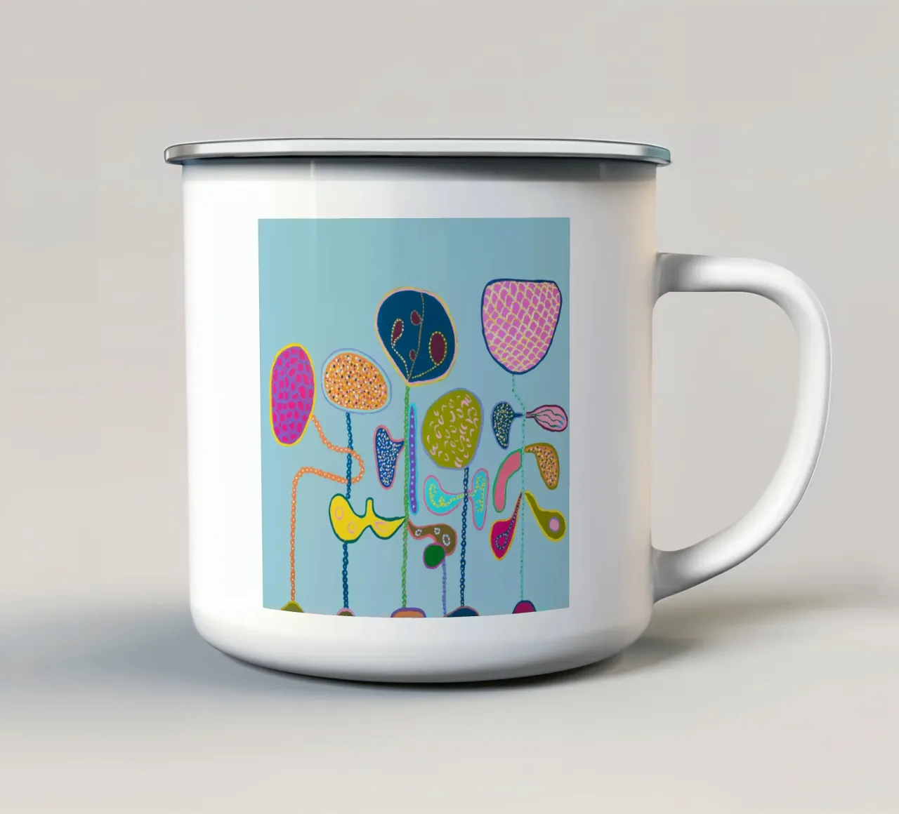 Bliss-Blu chiaro tazza in smalto da Helen Joynson