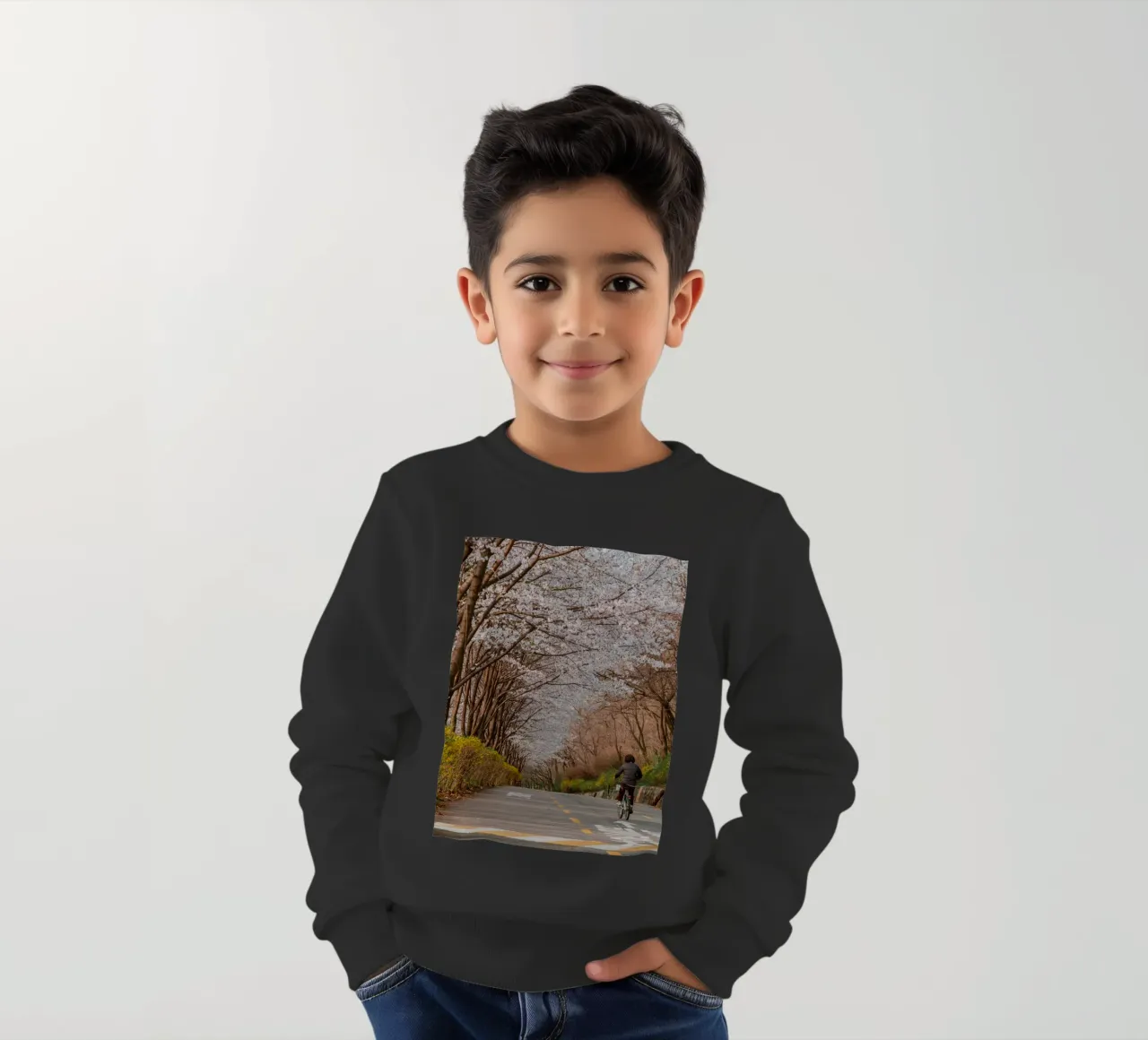 La strada dei ciliegi in fiore a Seul, Corea del Sud felpa bambino da mbgraphx2