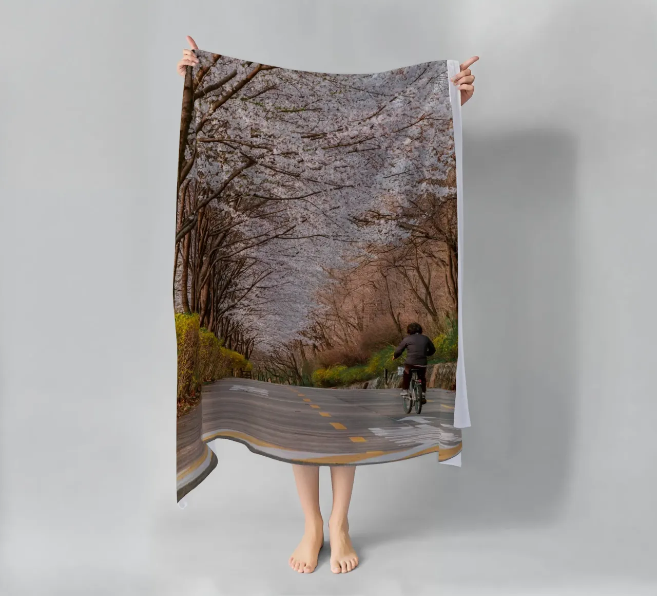 La strada dei ciliegi in fiore a Seul, Corea del Sud telo mare da mbgraphx2