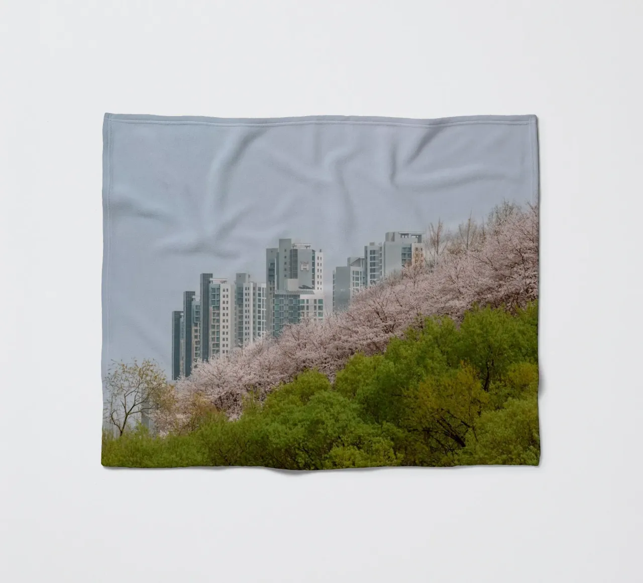 Strati di natura a Seul, Corea del Sud coperta in pile da mbgraphx2