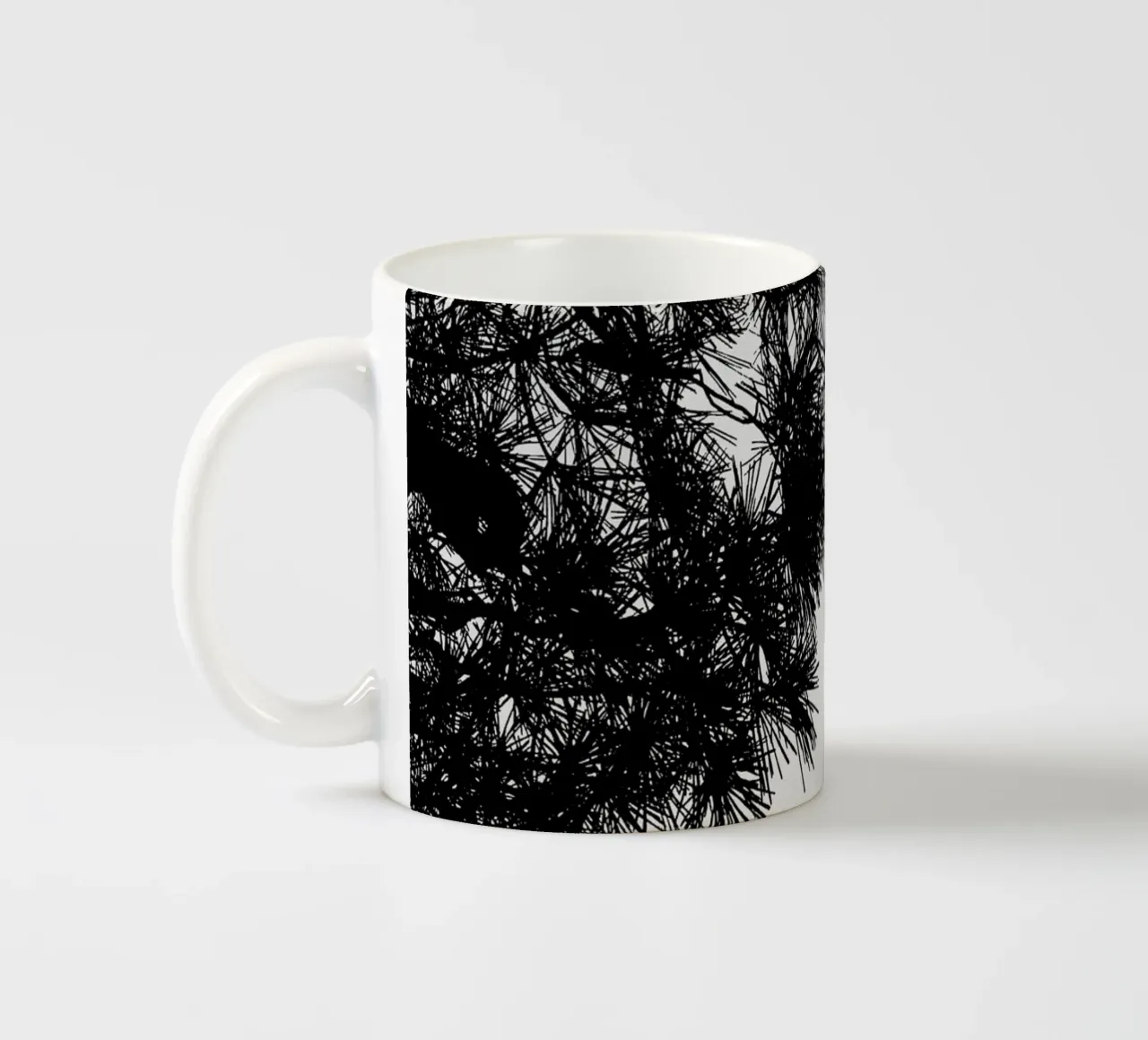 Albero di pino in bianco e nero tazza in ceramica da Orara Studio