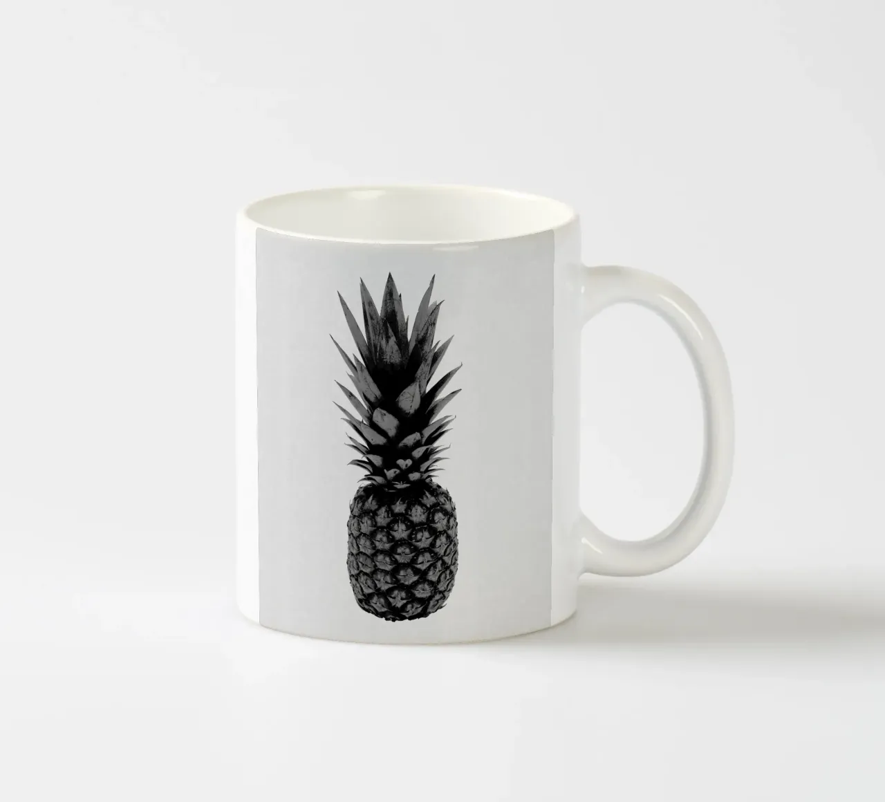 Ananas in bianco e nero tazza in ceramica da Orara Studio