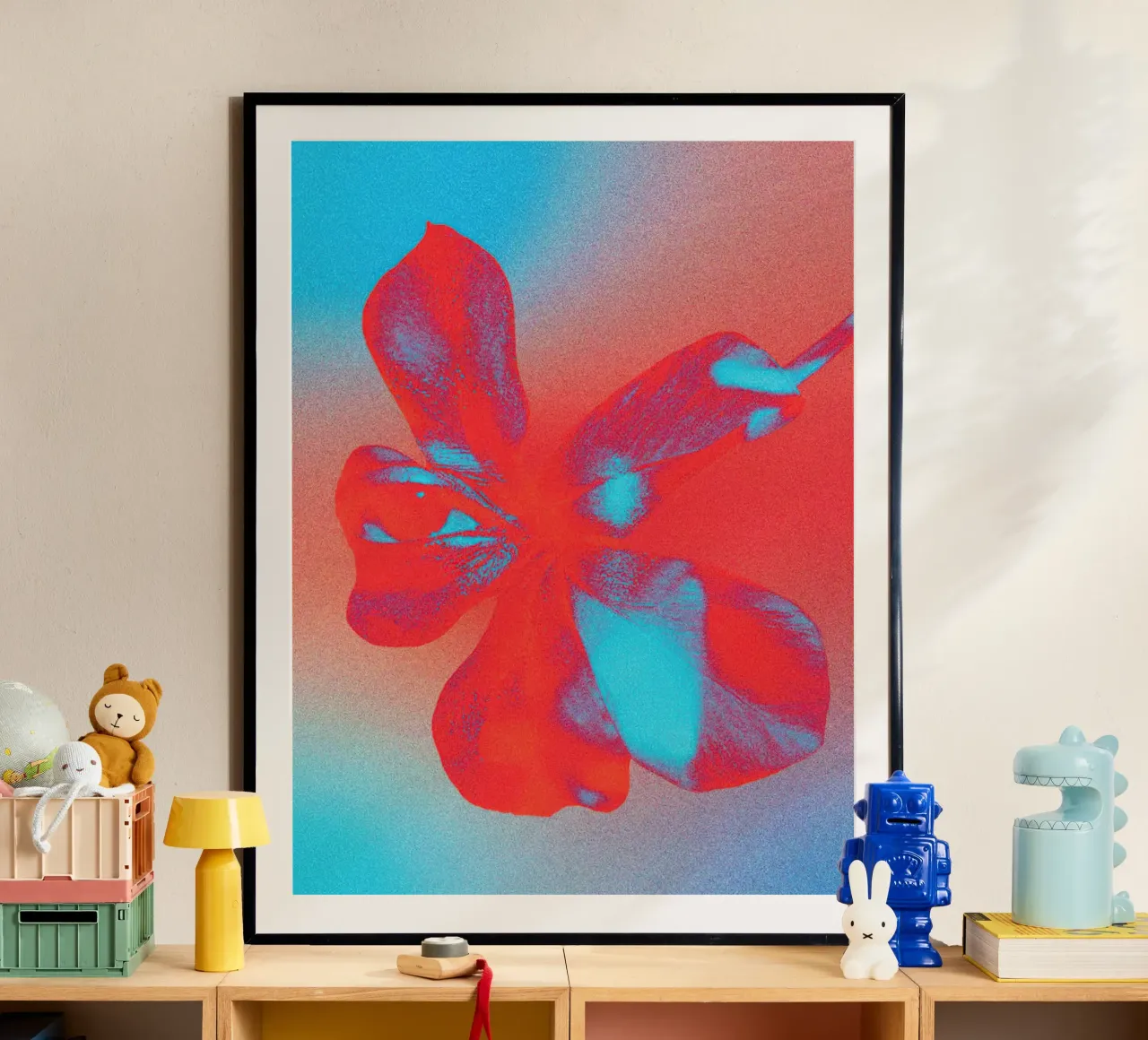 Negative Flower poster da Lynn Janet