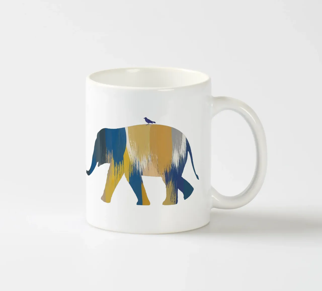 Eléphant bleu et jaune mug en céramique de Orara Studio