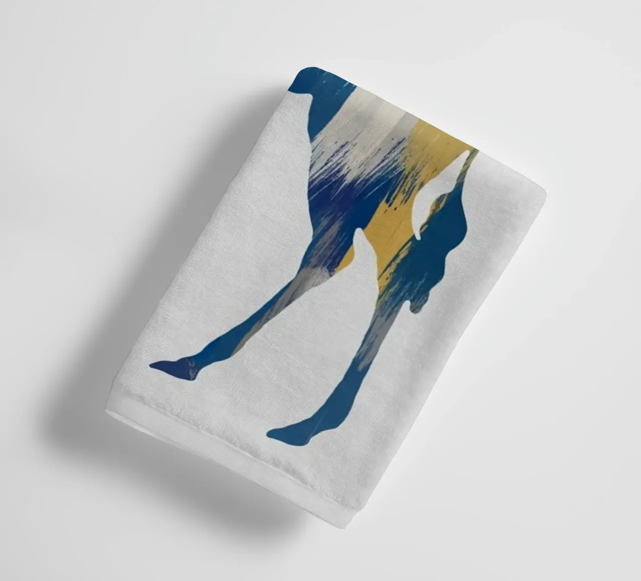 Girafe bleue et jaune serviette de bain de Orara Studio