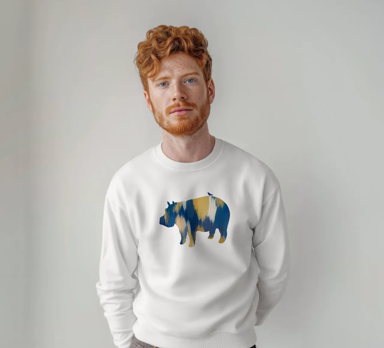 Hippopotame bleu et jaune sweat de Orara Studio