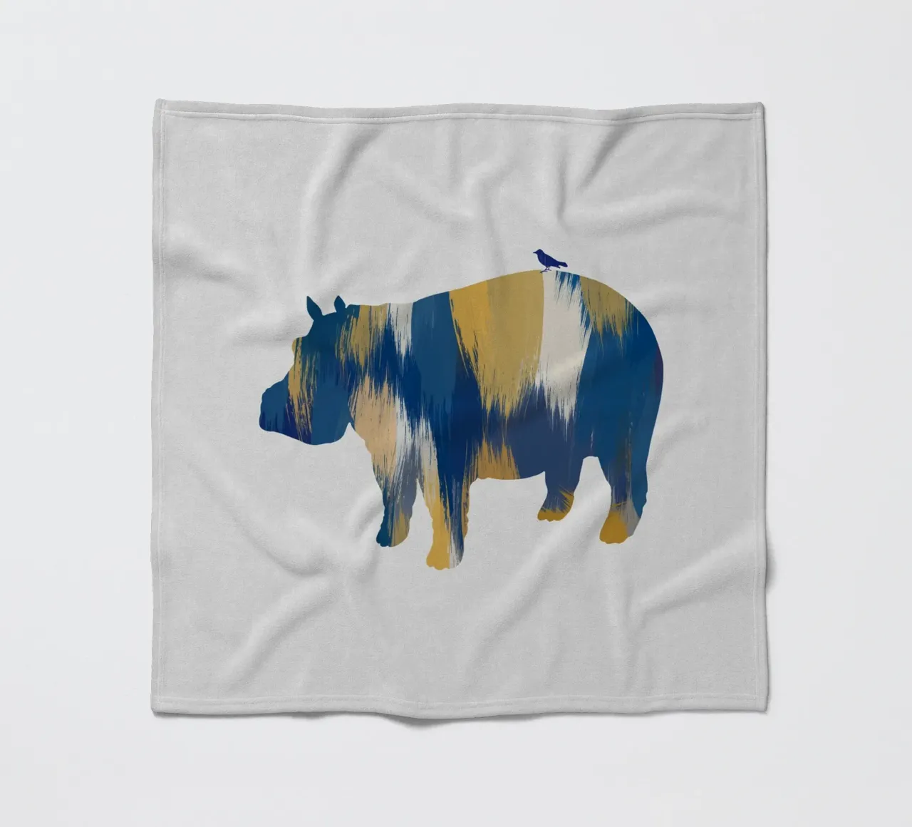 Ippopotamo blu e giallo coperta in pile da Orara Studio