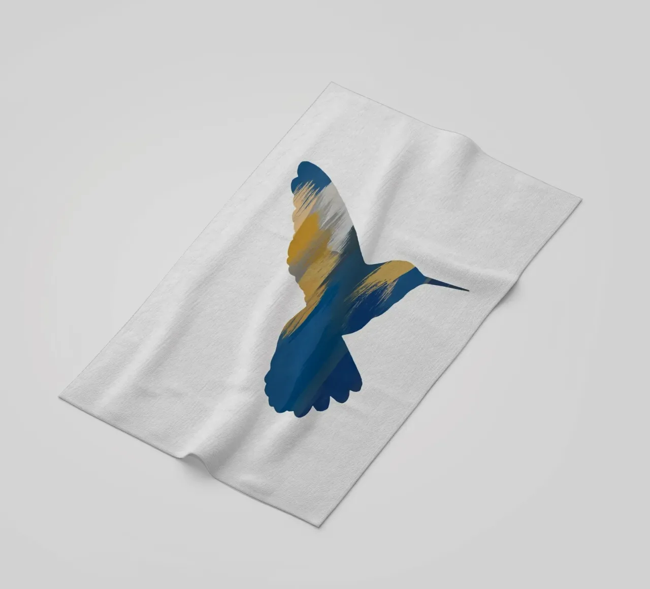 Colibri bleu et jaune II serviette de plage de Orara Studio