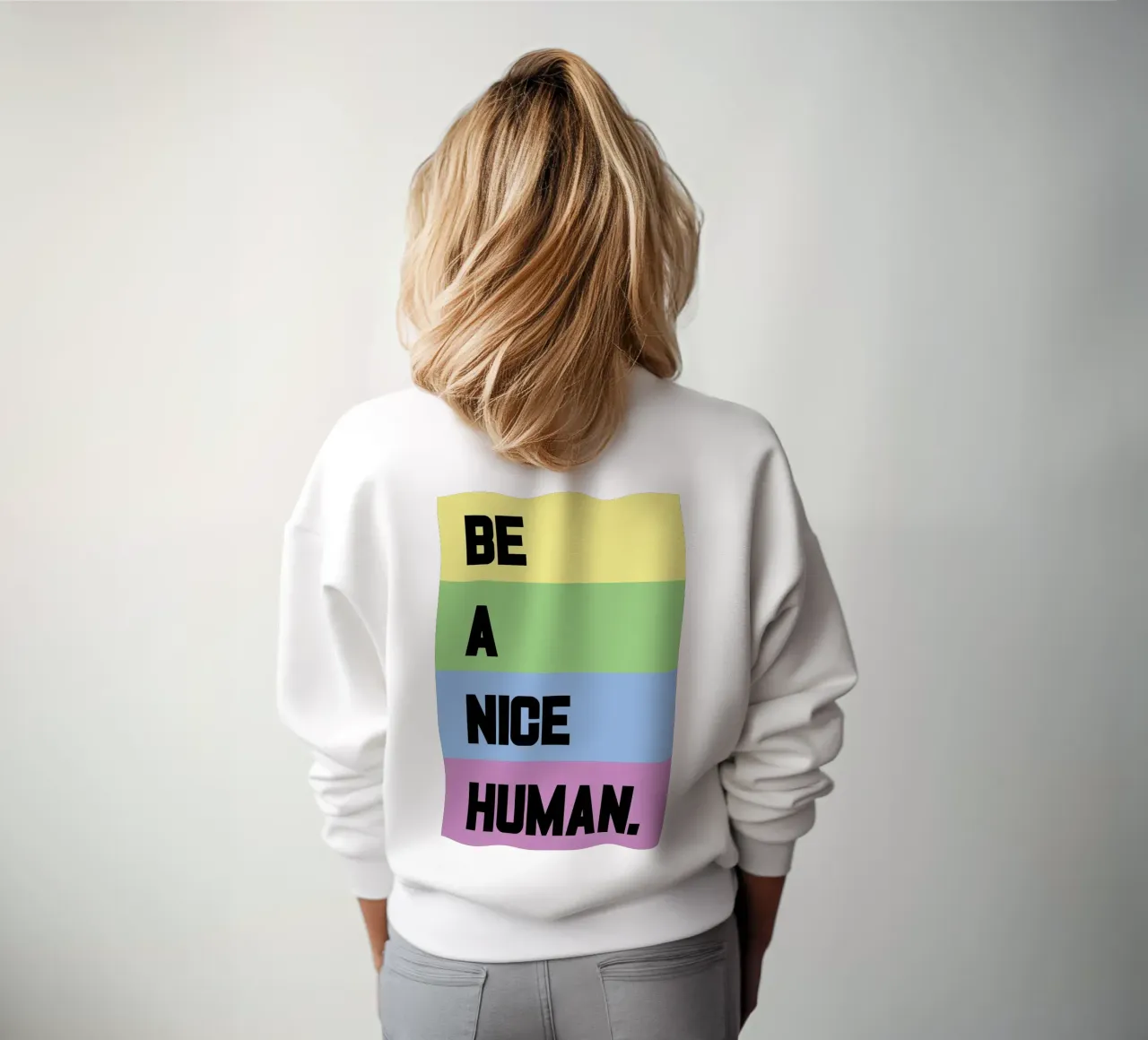 Sii un essere umano gentile felpa da syabiqo