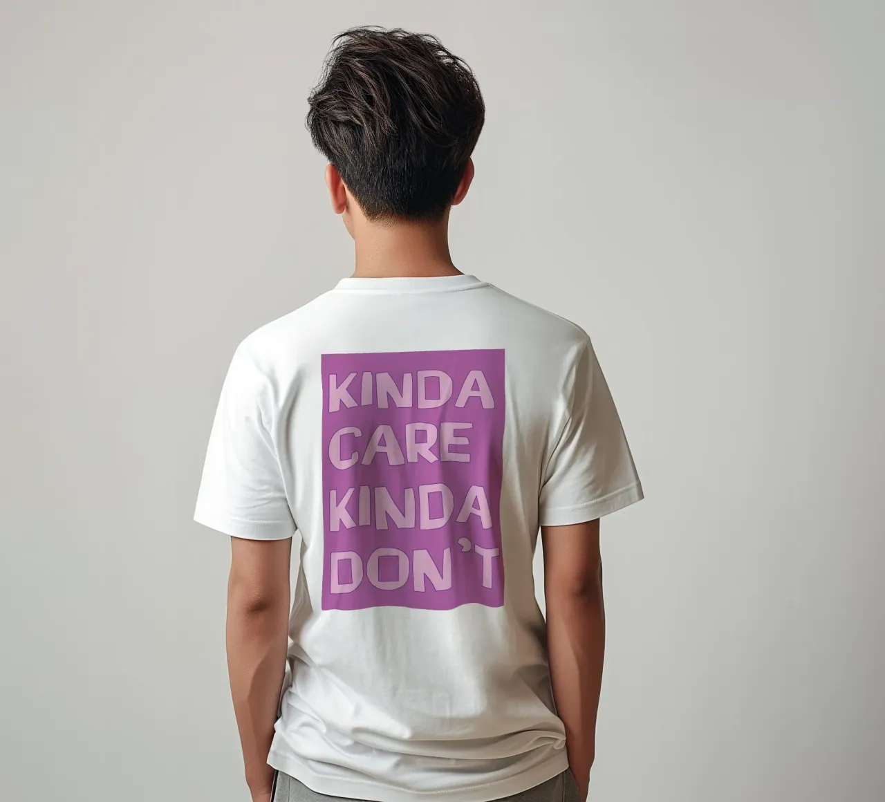 Un po' mi interessa, un po' no t-shirt da syabiqo