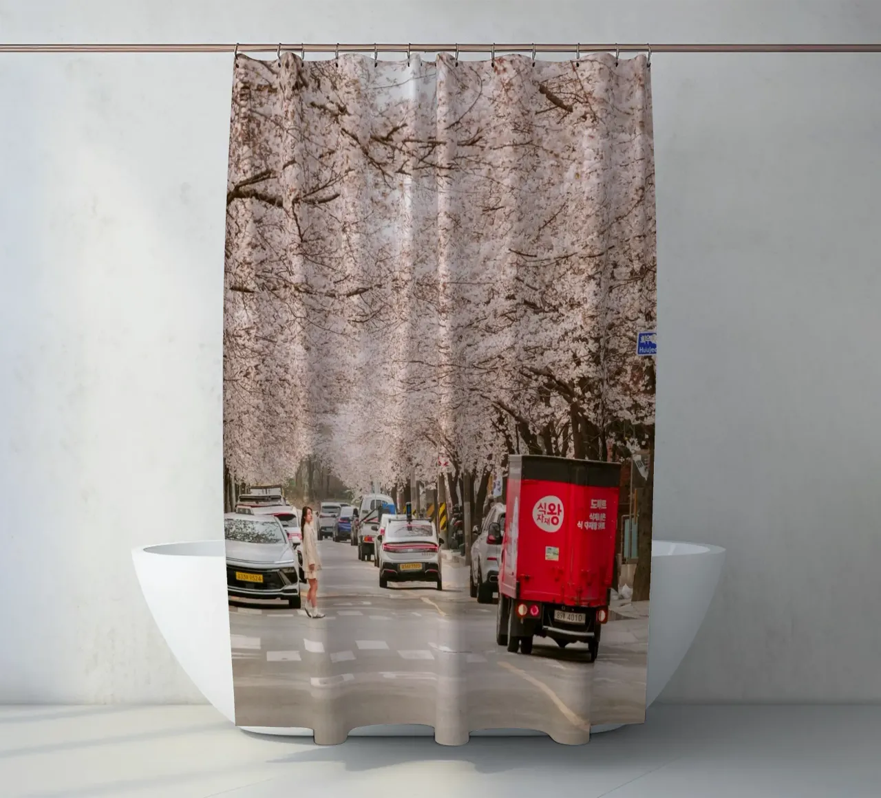 La via dei ciliegi in fiore a Seul, Corea del Sud tenda da doccia da mbgraphx2