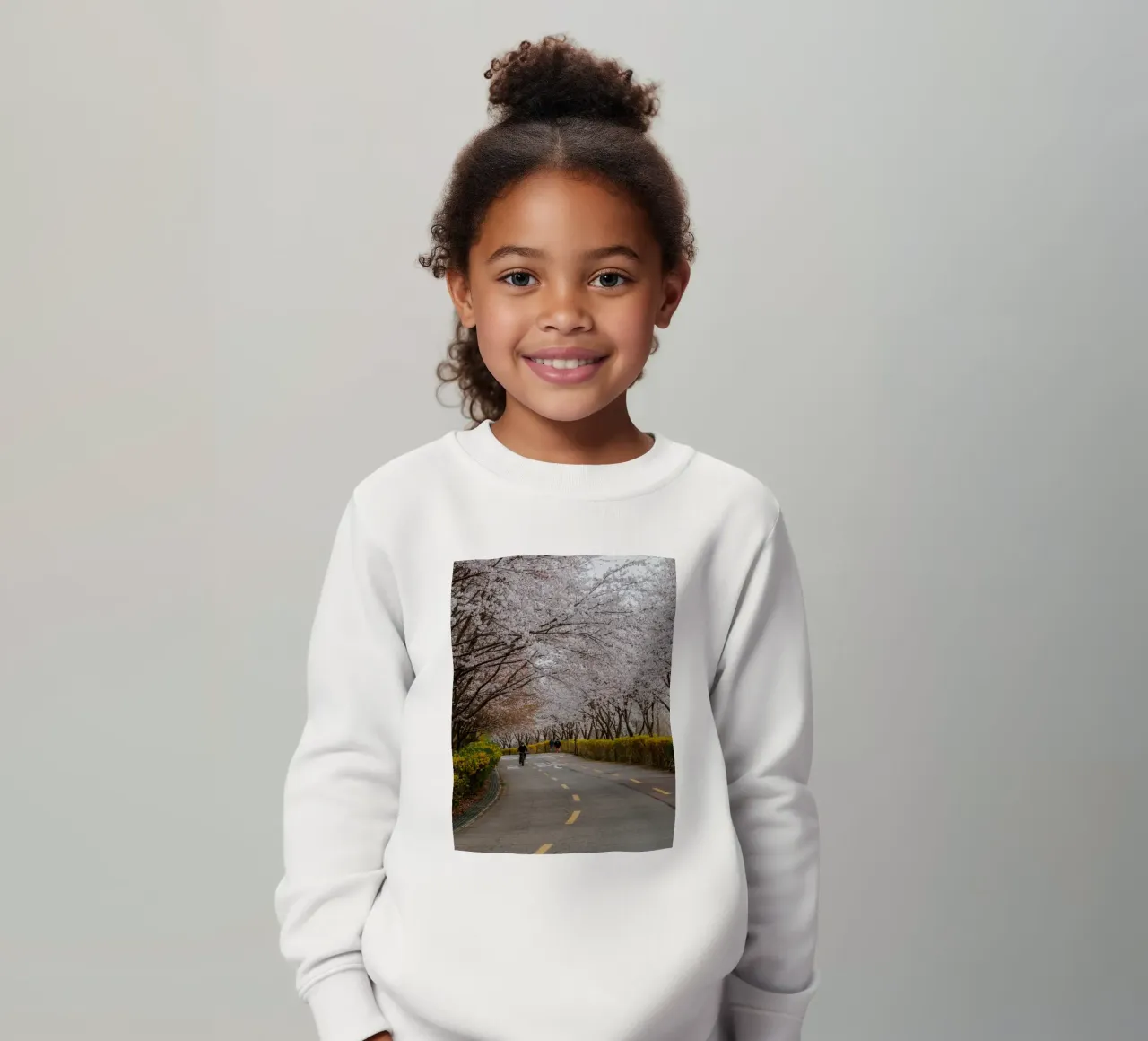 Fiori di ciliegio al Parco Haneul di Seul, Corea del Sud felpa bambino da mbgraphx2