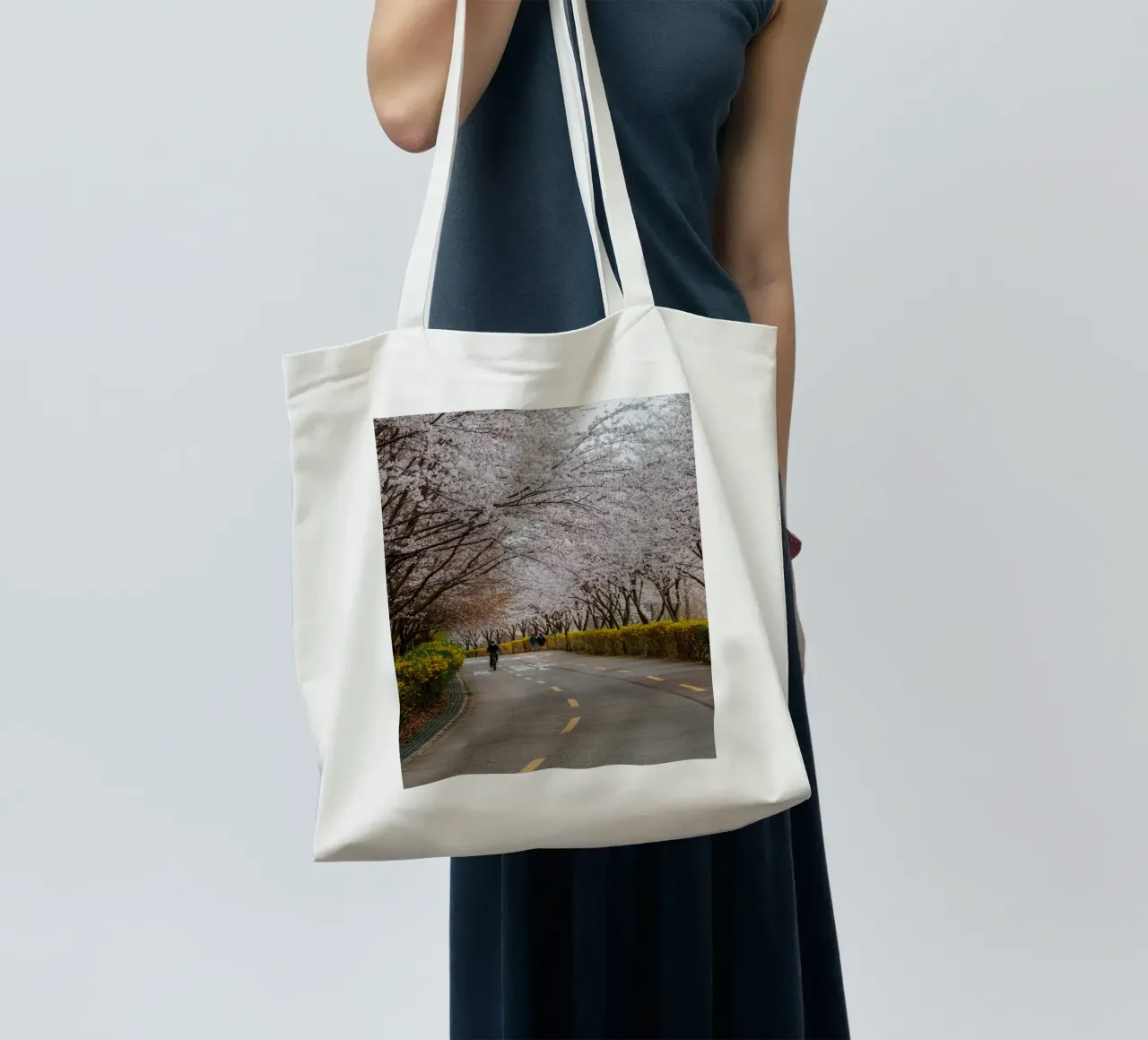 Fiori di ciliegio al Parco Haneul di Seul, Corea del Sud borsa in juta da mbgraphx2