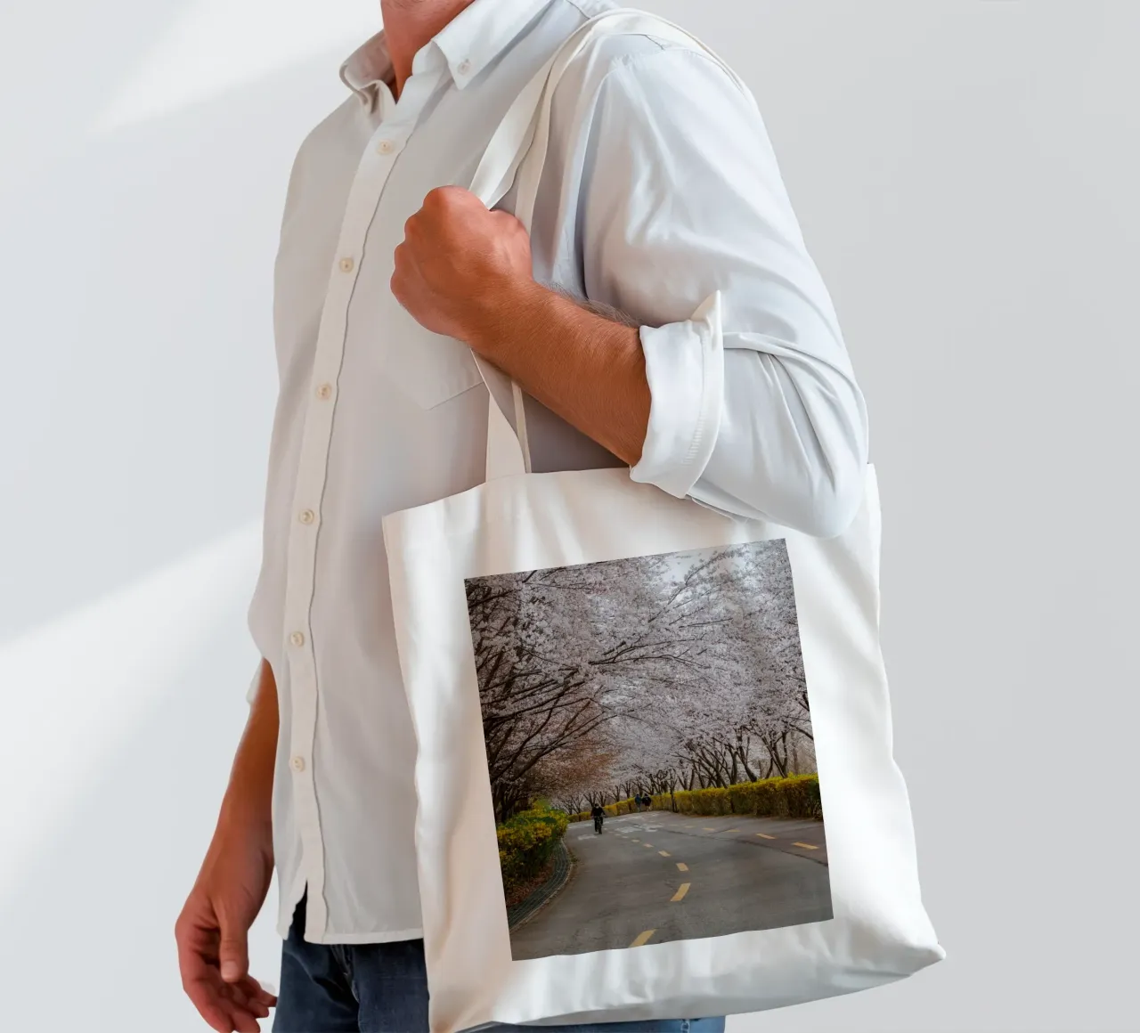 Fiori di ciliegio al Parco Haneul di Seul, Corea del Sud borsa in juta da mbgraphx2