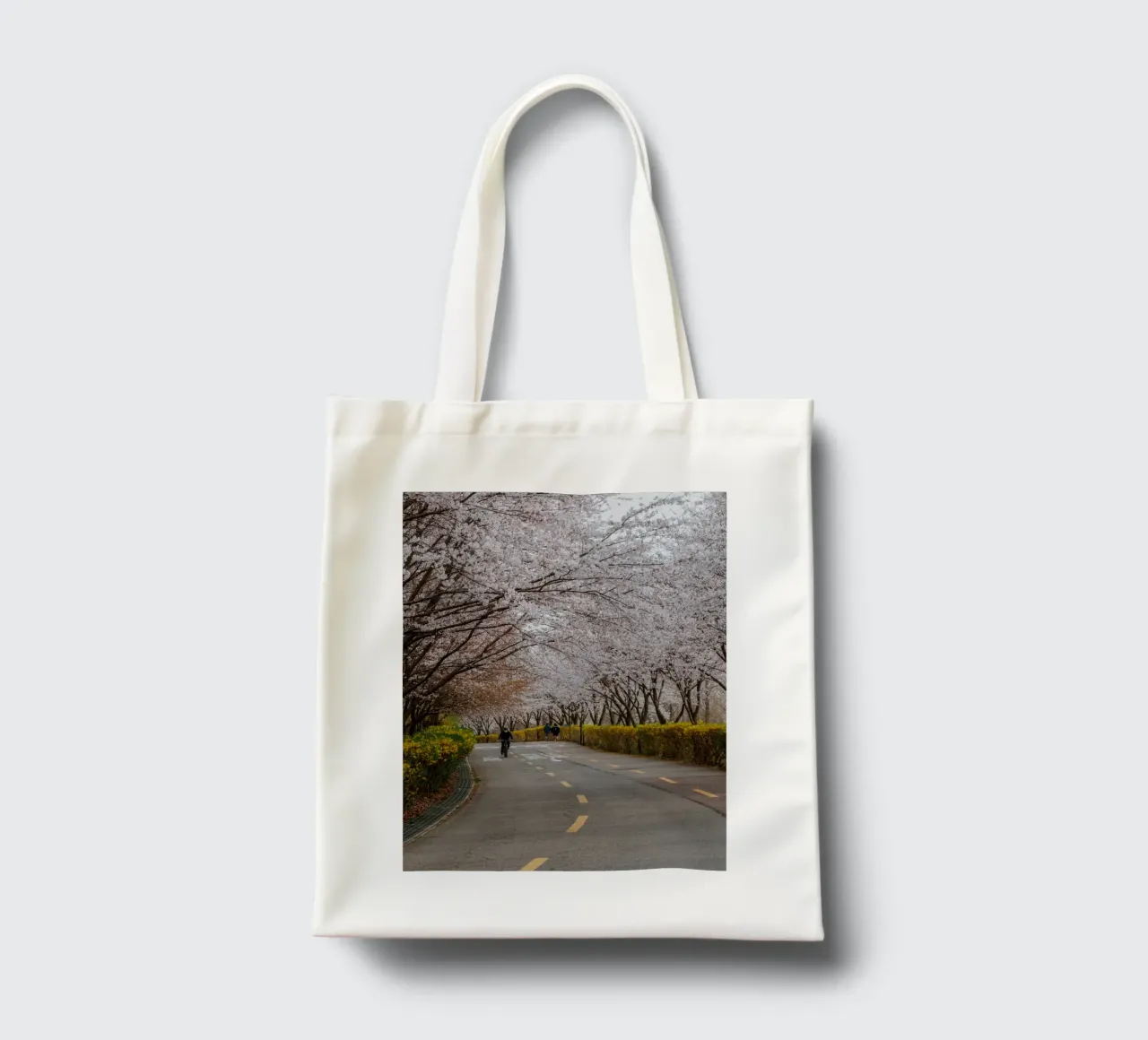 Fiori di ciliegio al Parco Haneul di Seul, Corea del Sud borsa in juta da mbgraphx2