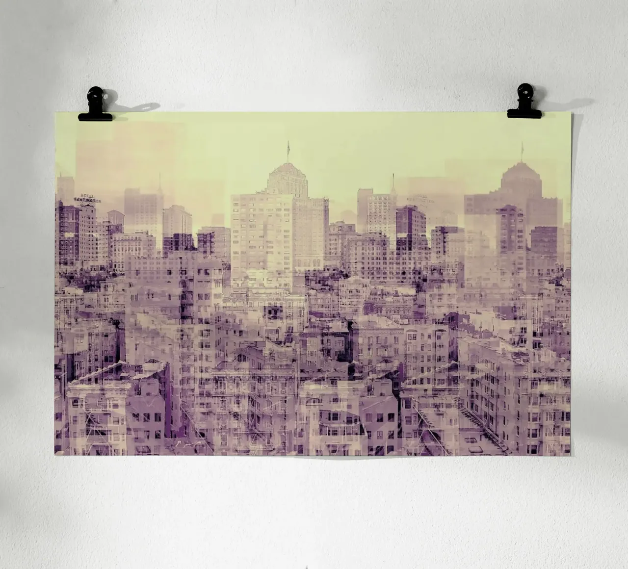 Ghost City poster con telaio in alluminio da In Full Color