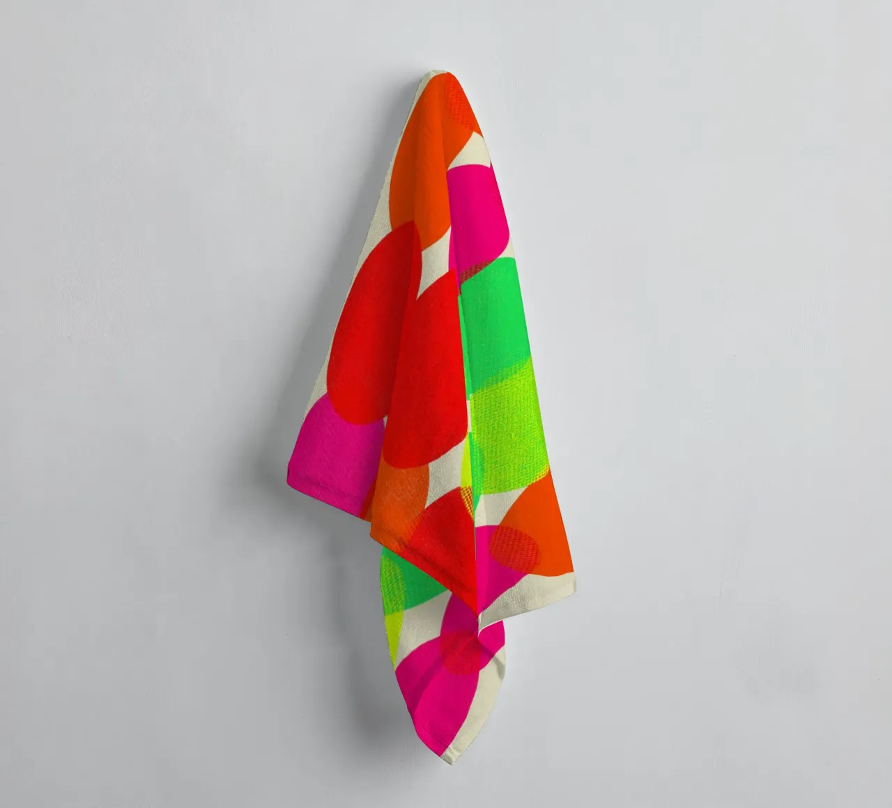 Neon colour circles | Pulsating colour field painting towel by Autofocus
