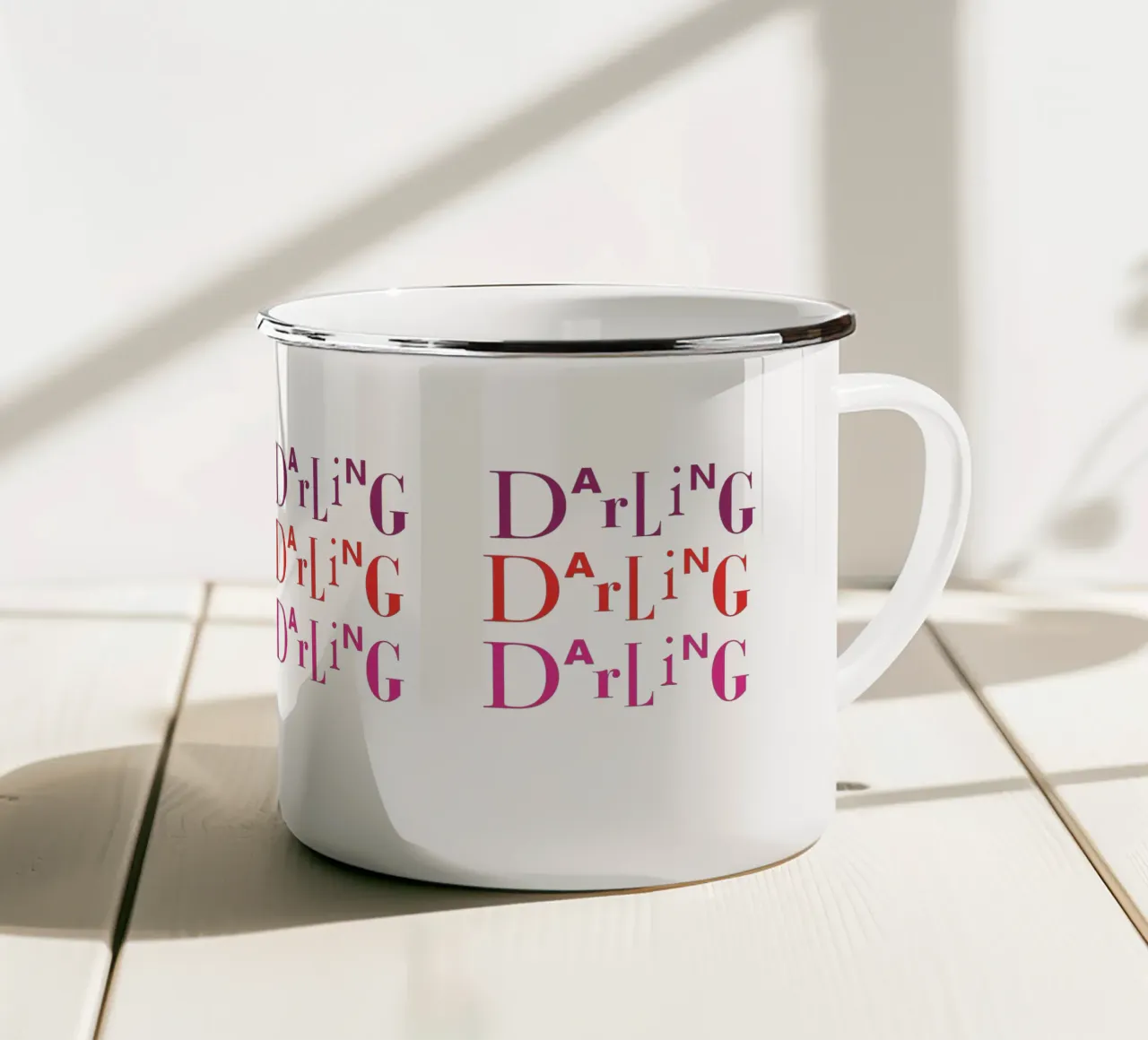Darling! tazza in smalto da Catherine Aguilar