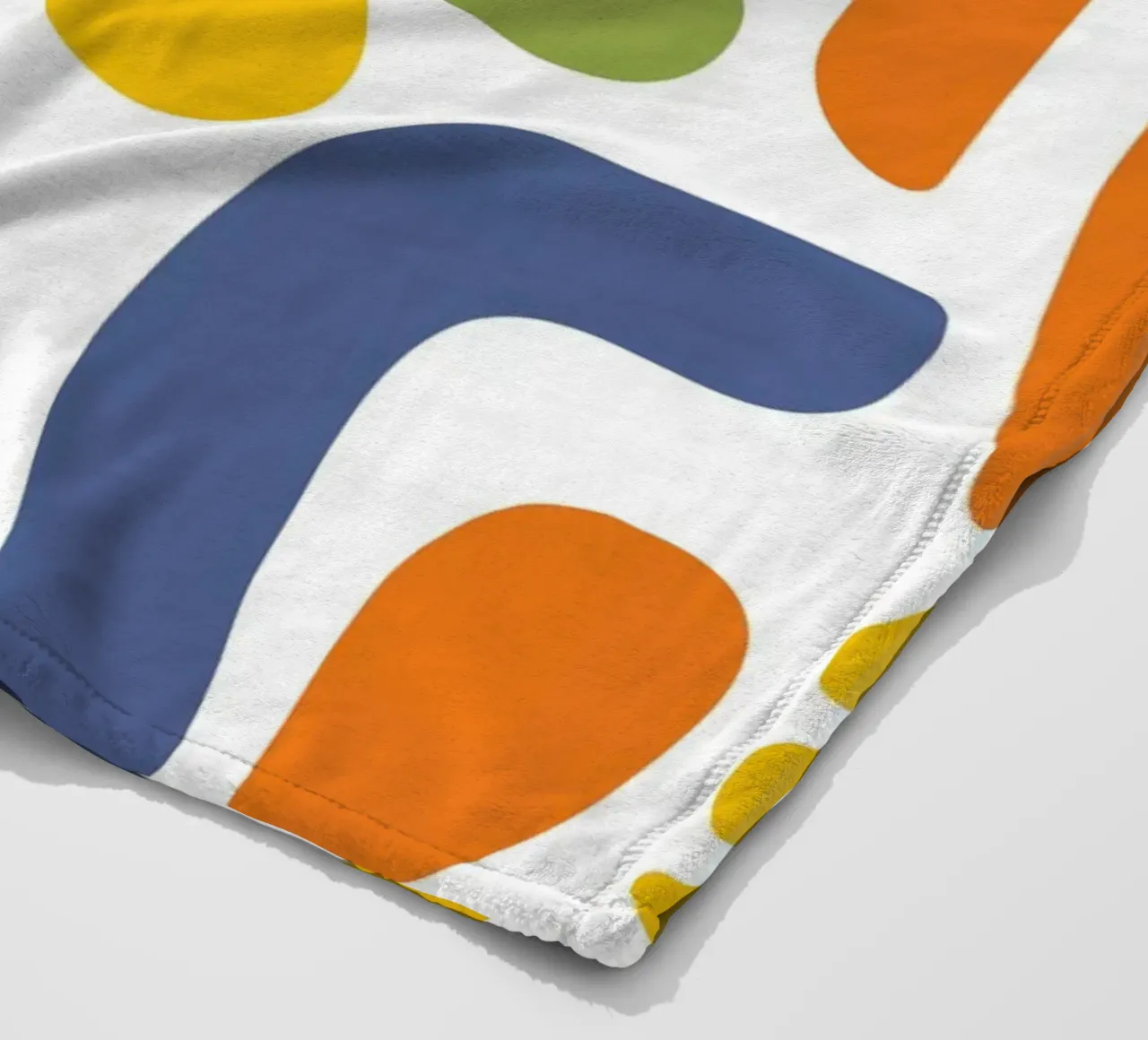 Matisse Mid Century Pattern Forme libere in colori retrò coperta in pile da Andrea Haase Modern Home