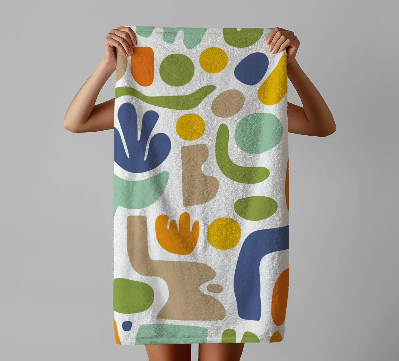 Matisse Mid Century Pattern Forme libere in colori retrò asciugamano da bagno da Andrea Haase Modern Home