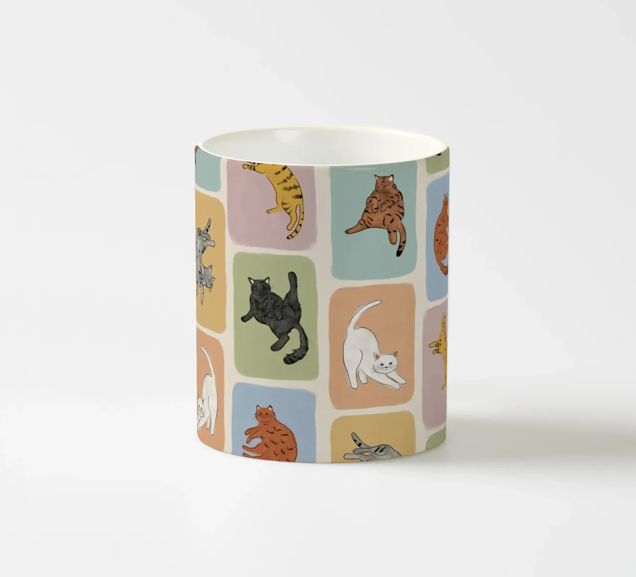 Gatto bianco tazza in ceramica da Orara Studio