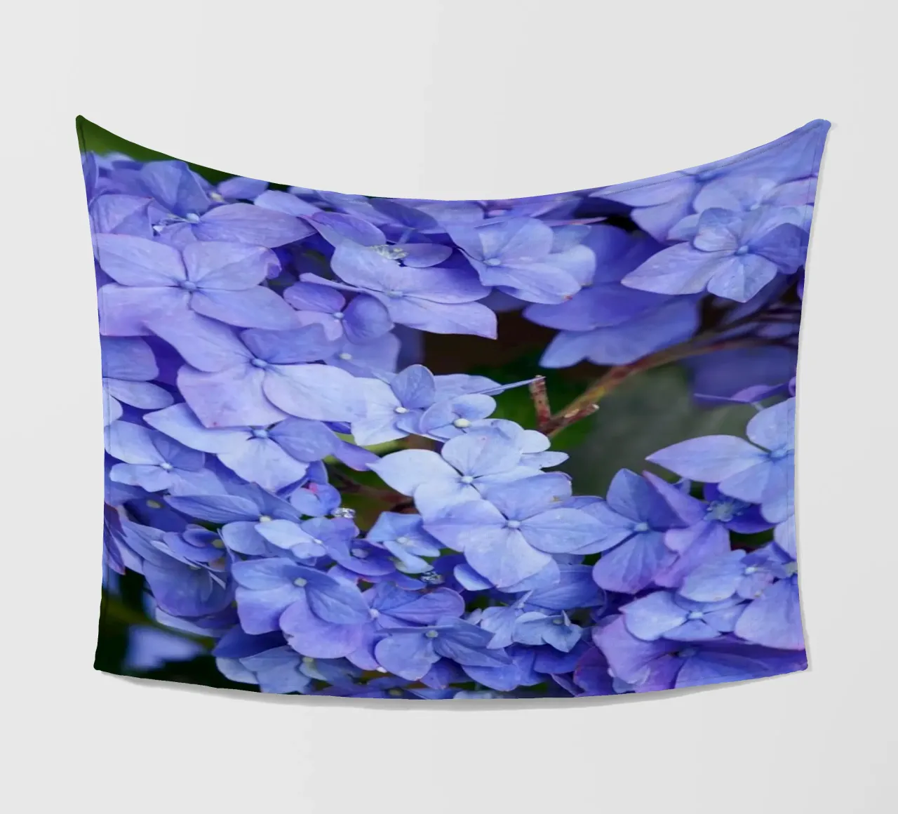 Serenity in Bloom coperta in pile da somewhere.soul.escape