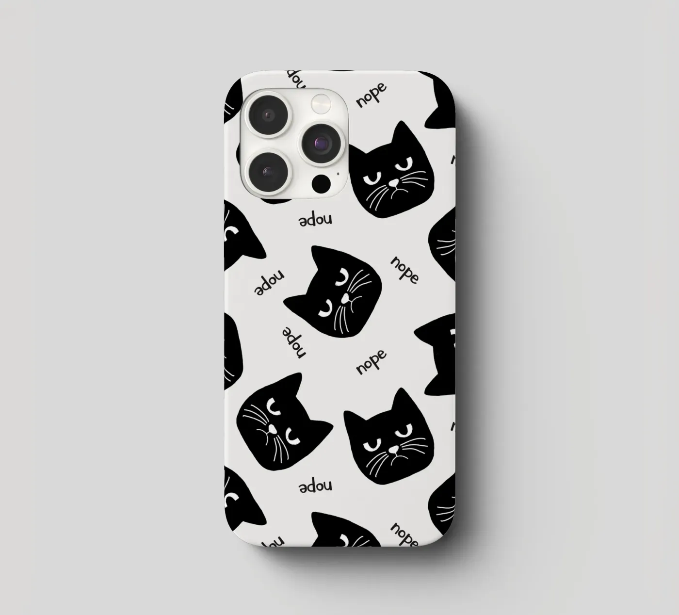 Grumpy Cat iphone case by Orara Studio