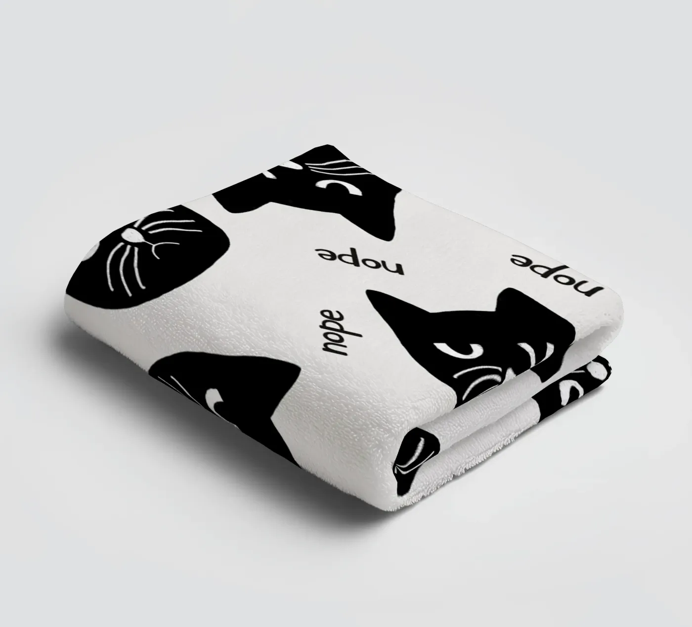 Chat grincheux serviette de bain de Orara Studio