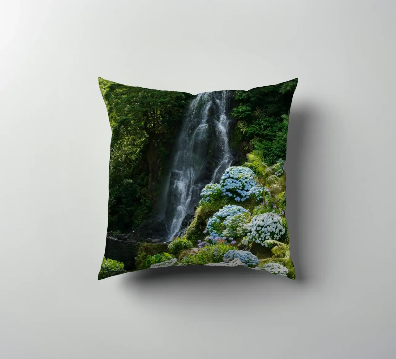 Azure Flow cuscino da somewhere.soul.escape