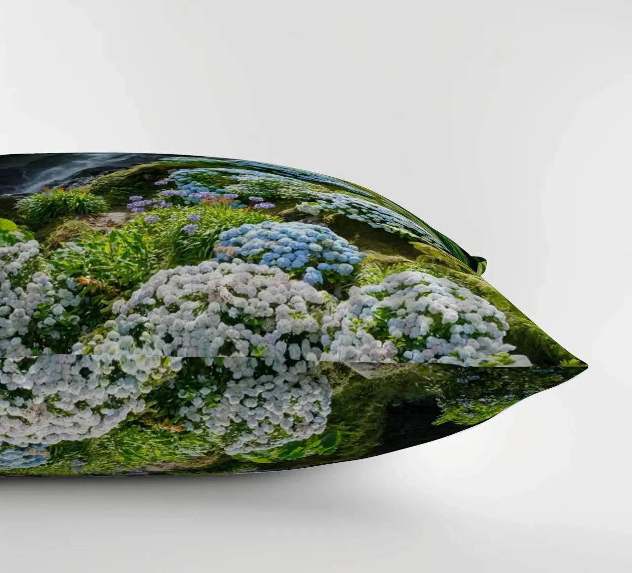 Azure Flow cuscino da somewhere.soul.escape