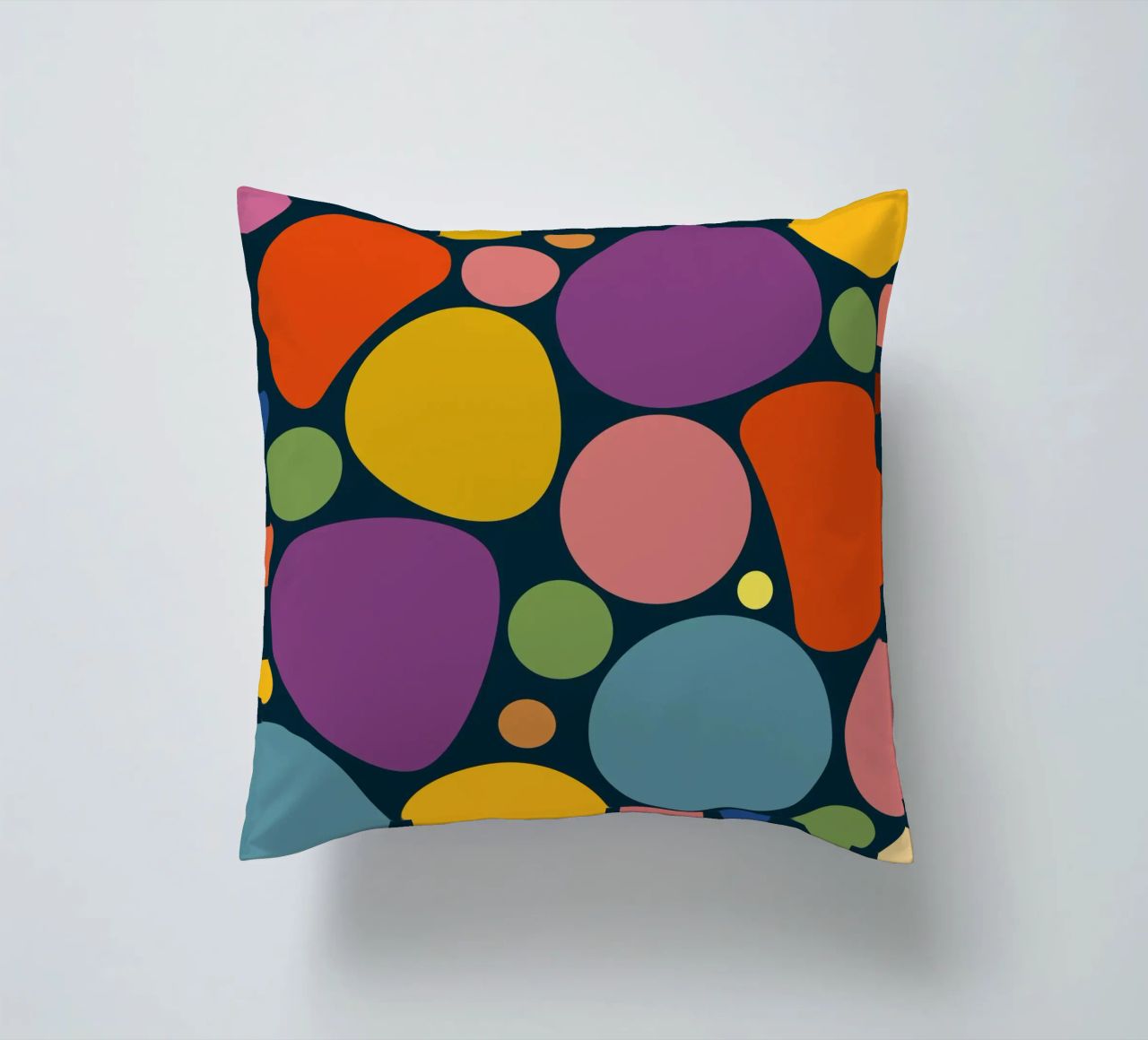 Mid-century Pop-Art Inspired Abstract Pattern cuscino da good-vibes