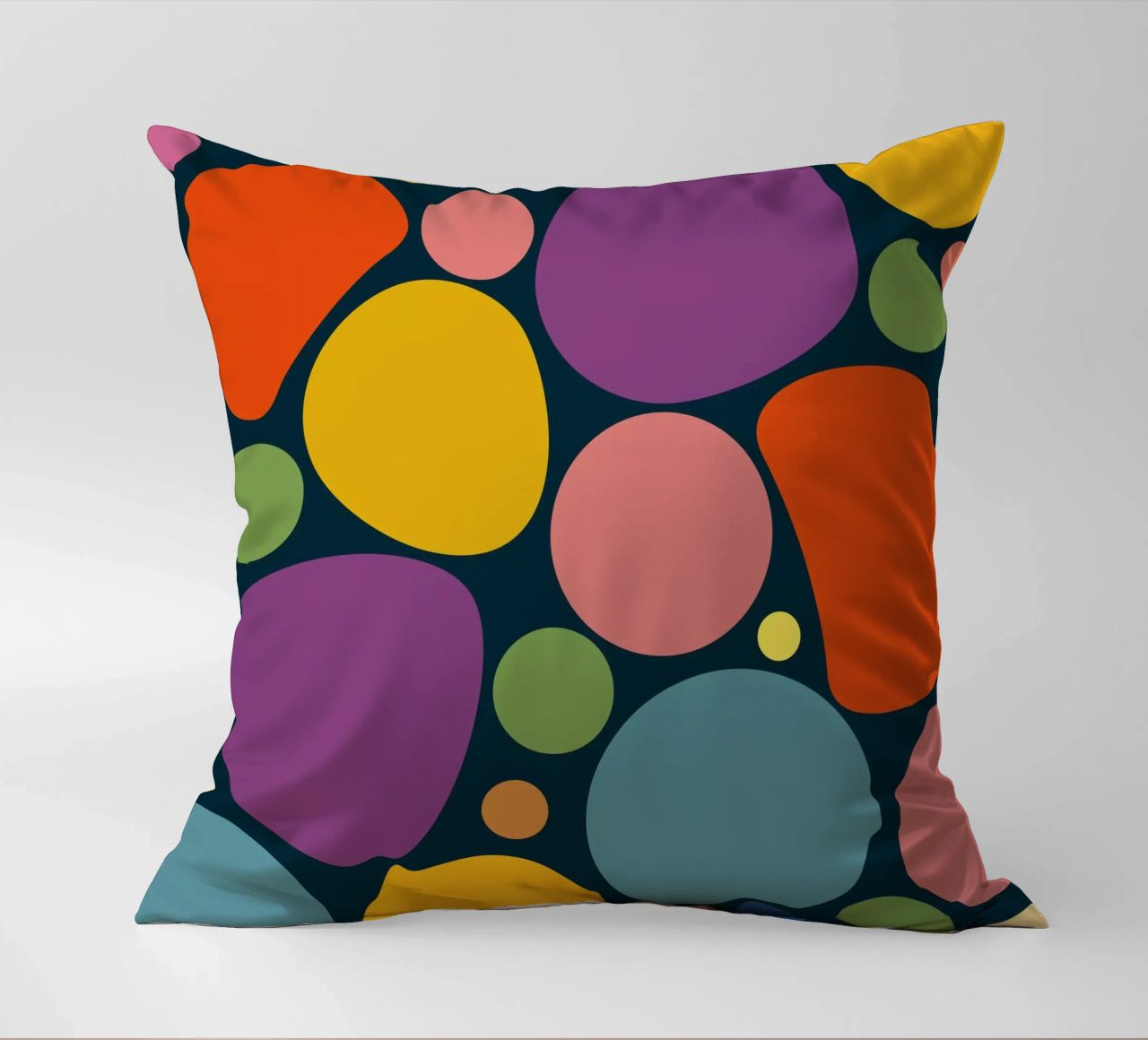 Mid-century Pop-Art Inspired Abstract Pattern cuscino da good-vibes